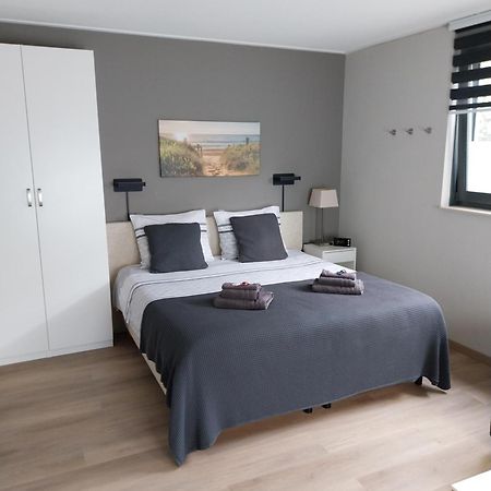 Elvis Presley Private Studio With Kitchen And Airconditioning Goes Exteriér fotografie